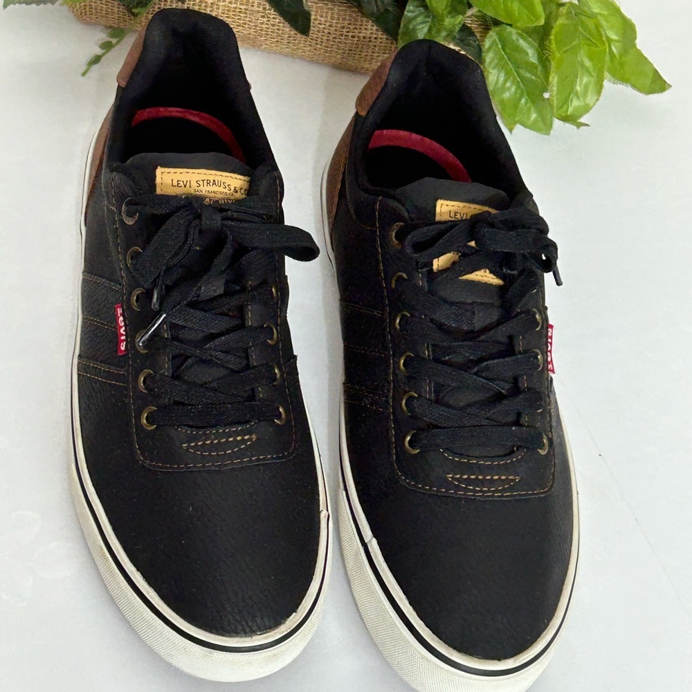 Levi's Black and Brown Men's Sneakers